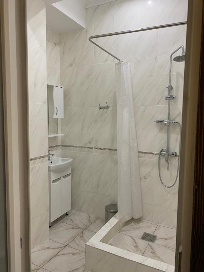Grand Hotel Mohyliv-Podilskyi Ngoại thất bức ảnh