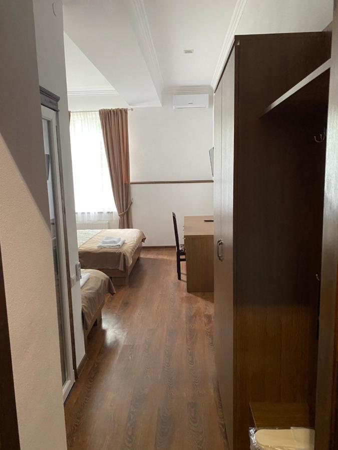 Grand Hotel Mohyliv-Podilskyi Ngoại thất bức ảnh